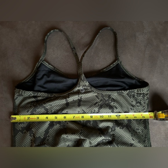Lululemon Bra Tank (10) Olive Snake Skin Print - Picture 4 of 4